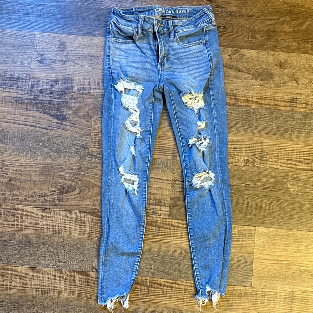 American Eagle Outfitters Women's Ripped Blue Jegging